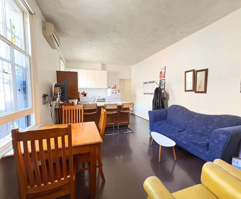 Furnished room in a share house