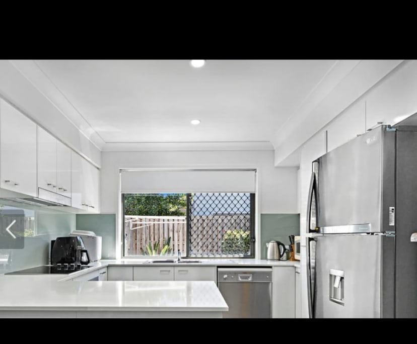 $300, Student-accommodation, 3 bathrooms, Strathpine QLD 4500