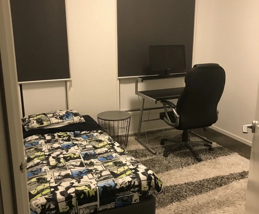 Room in a share house