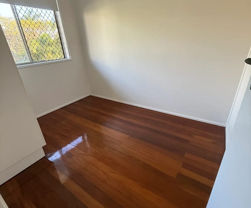 Unfurnished room in a flatshare