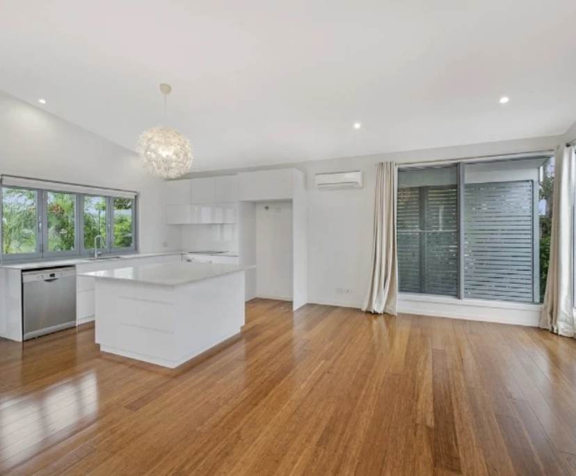 Unfurnished room in a share house