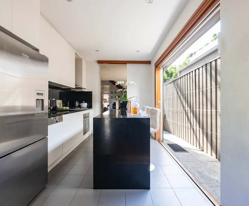 $500, Share-house, 3 bathrooms, Redfern NSW 2016