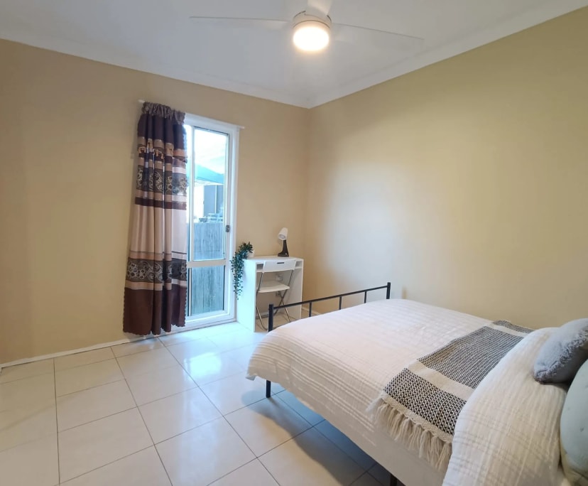Room for Rent in Doonside, Sydney 240, Furnished,...