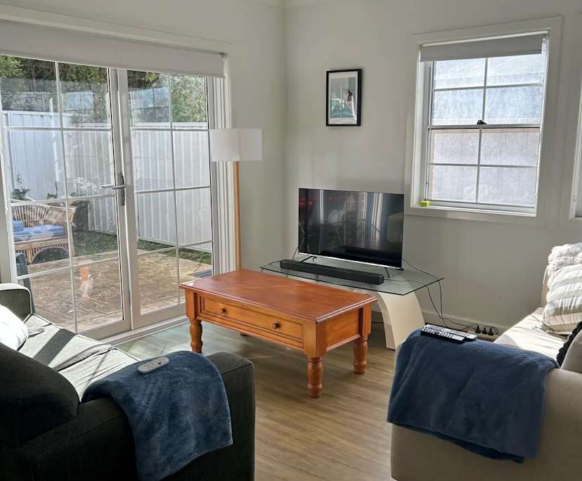 Room in a share house