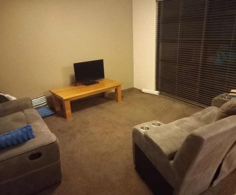 Room in a share house