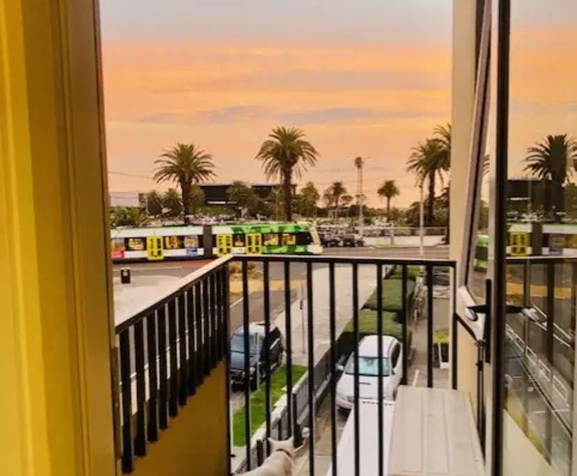 $360, Flatshare, 3 bathrooms, St Kilda VIC 3182