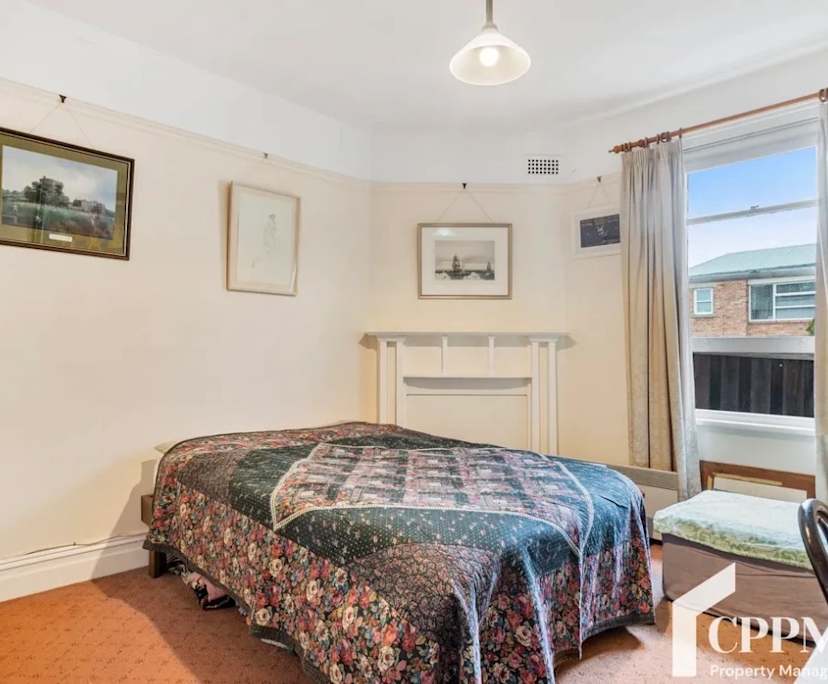 Unfurnished room in a share house