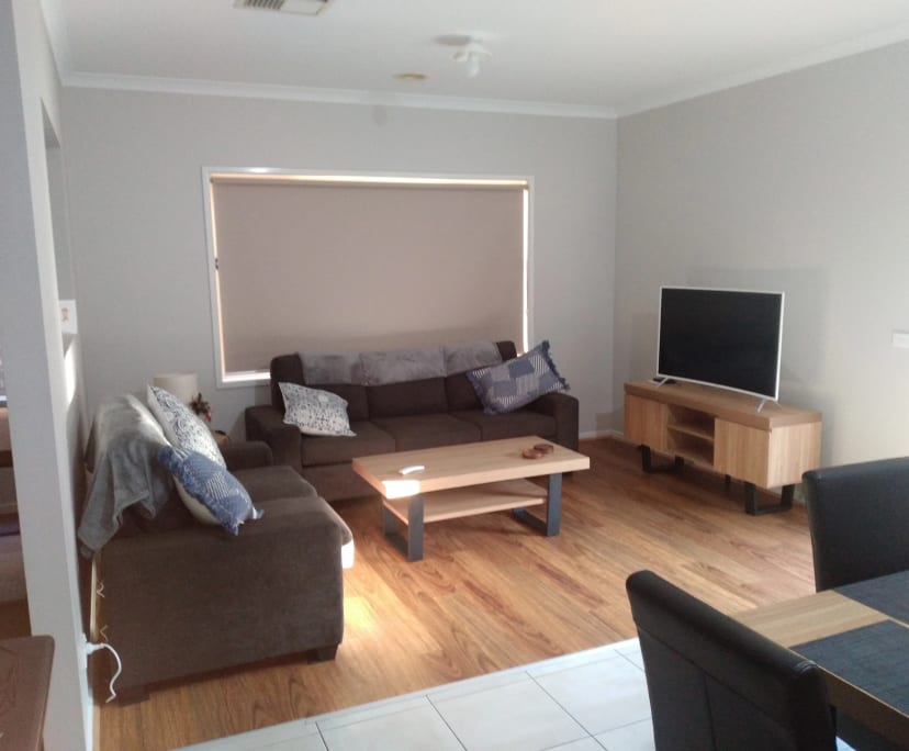 Room for Rent in Wodonga, VIC 250, Unfurnished, O...