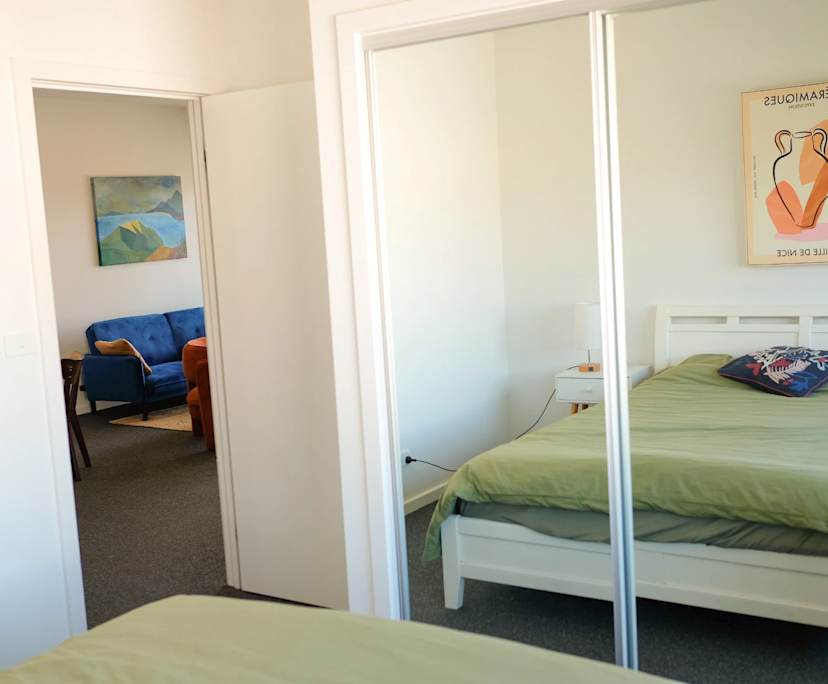 $350, Whole-property, 2 bathrooms, Lake Illawarra NSW 2528