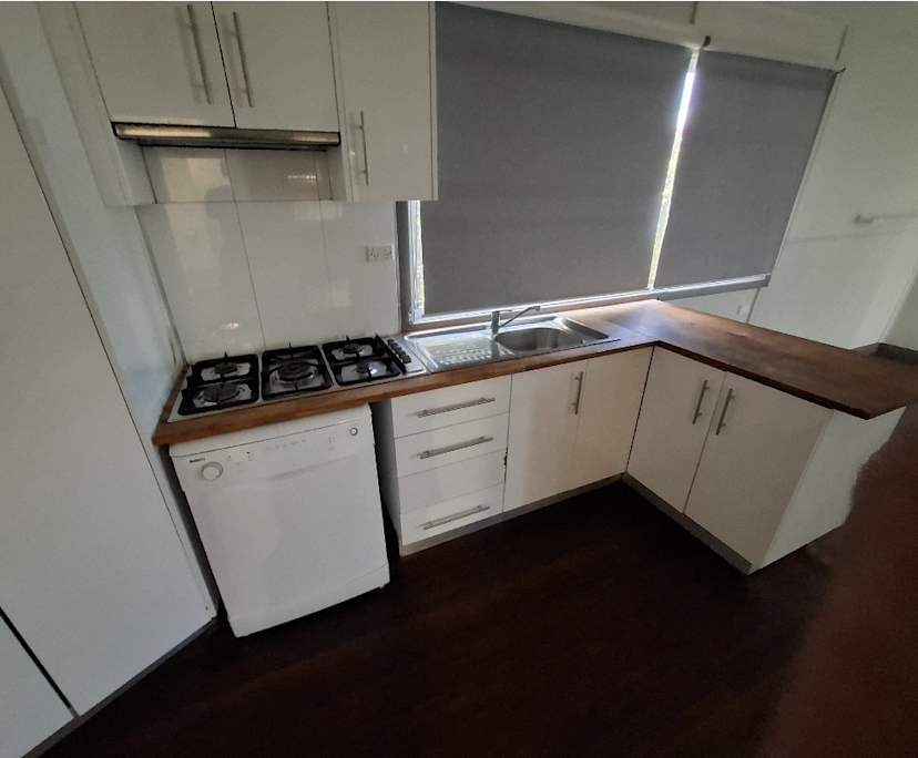 $275, Share-house, 2 bathrooms, Marks Point NSW 2280