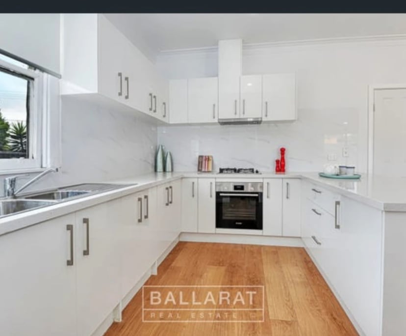 Room for Rent in Ballarat Central, VIC 222, Unfur...