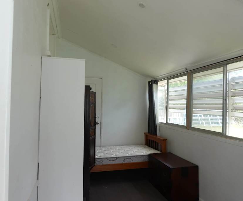 $300, Studio, 1 bathroom, Mitchelton QLD 4053