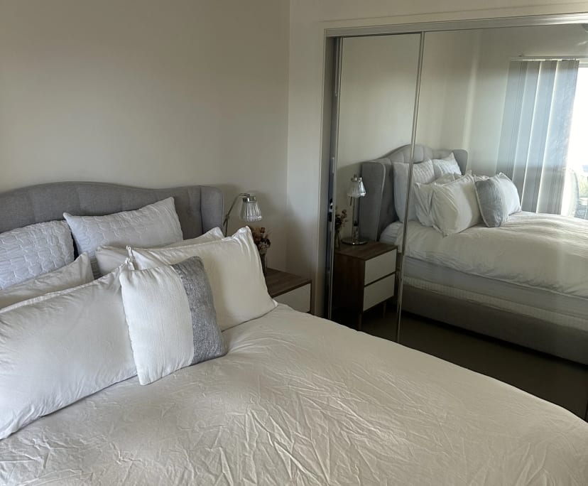Unfurnished room with own bathroom