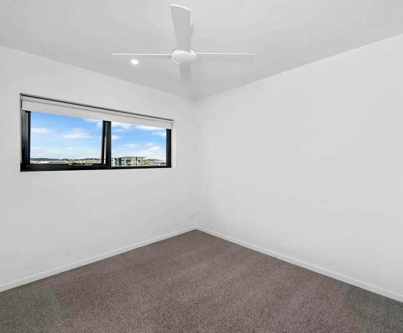$330, Flatshare, 2 bathrooms, Woolloongabba QLD 4102