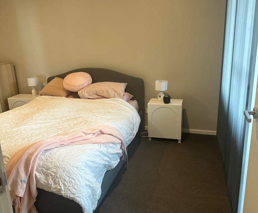 Room with ensuite in a flatshare