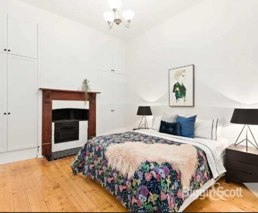 propertyImage