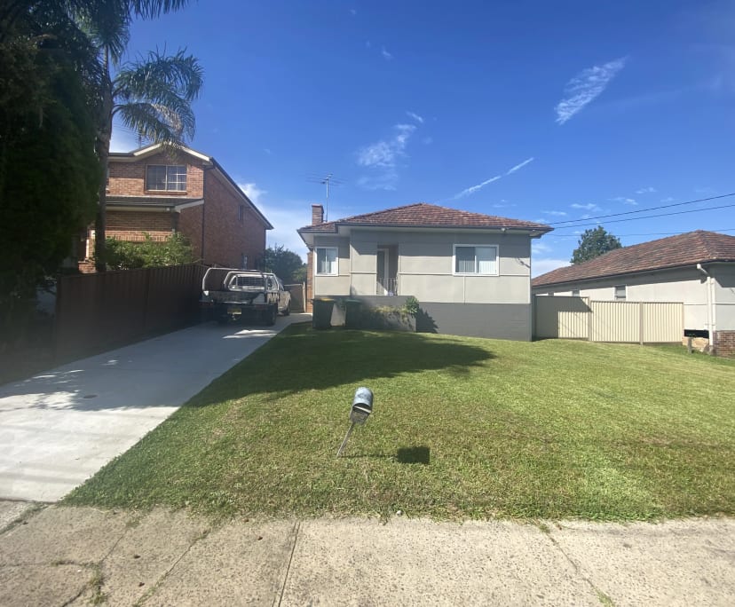 Whole Property for Rent in Roselands, Sydney 300,...