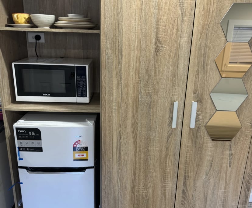 $350, Share-house, 2 bathrooms, Harris Park NSW 2150