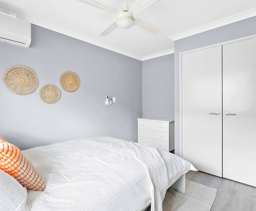 $390, Share-house, 6 bathrooms, Hammond Park WA 6164