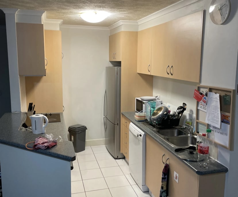 $460, Flatshare, 2 bathrooms, Southport QLD 4215