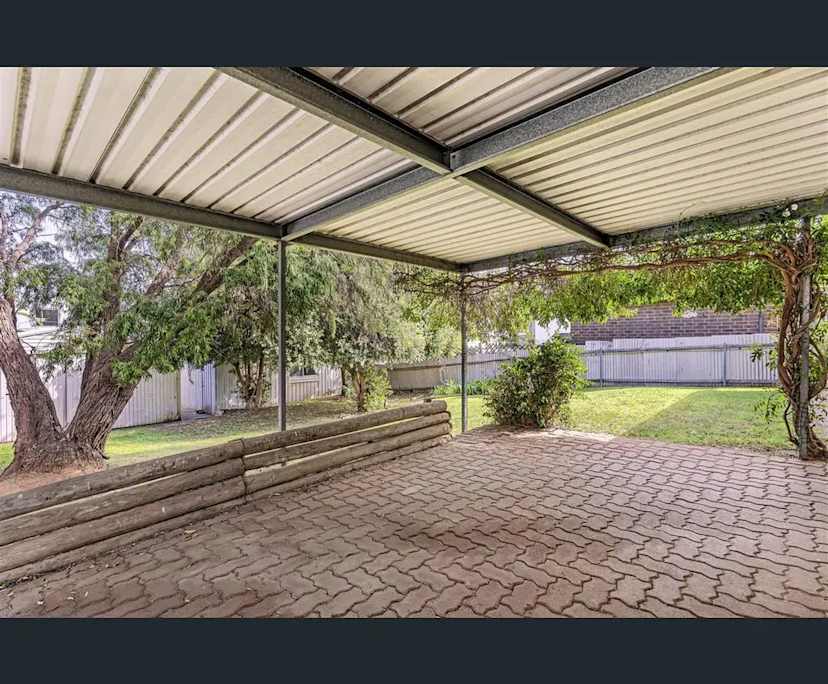 Unfurnished room in a share house