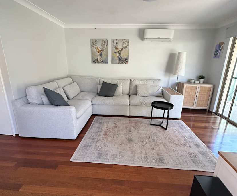 $850, Whole-property, 3 bathrooms, Woodlands WA 6018