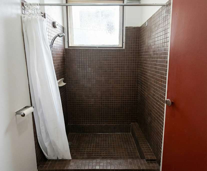 $450, Studio, 1 bathroom, Melbourne VIC 3000