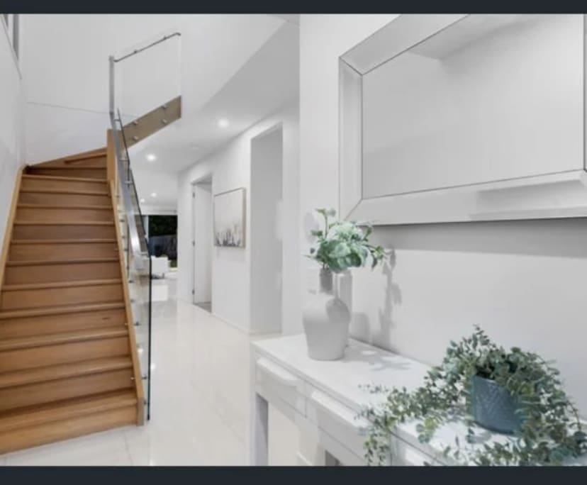 $215, Share-house, 5 bathrooms, Mount Gravatt East QLD 4122