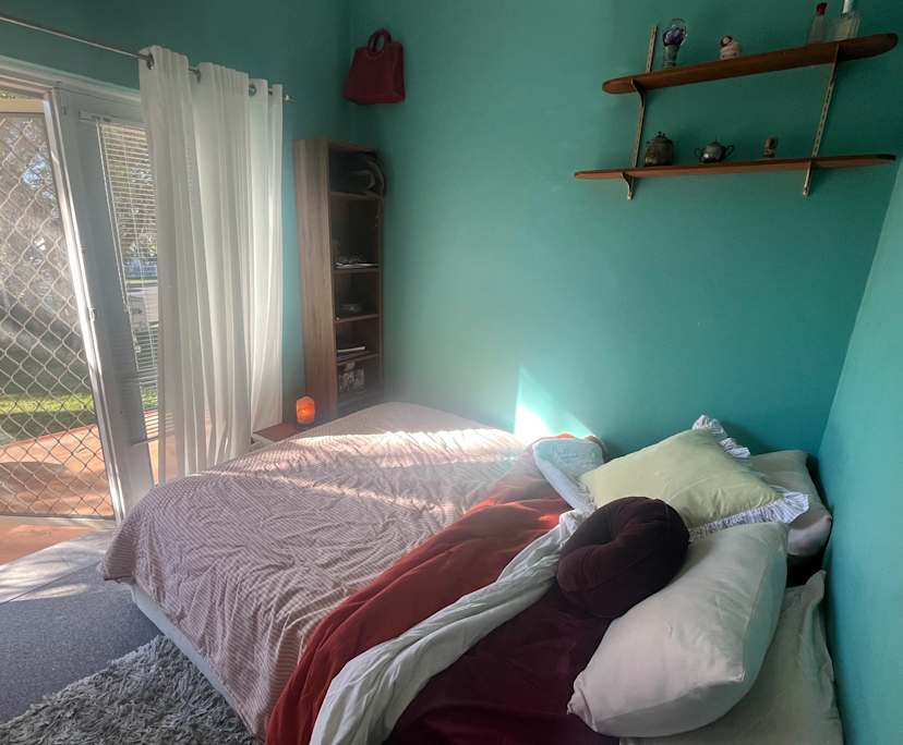 Unfurnished room in a share house
