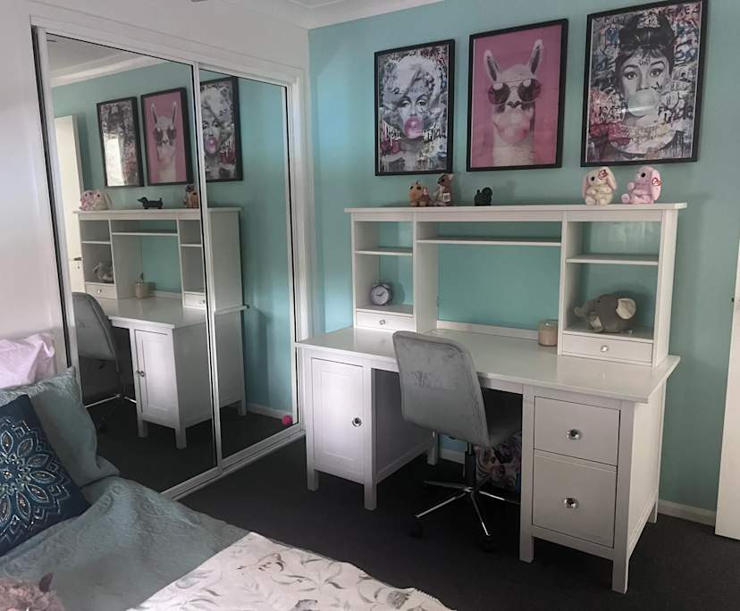 $275, Share-house, 4 bathrooms, Benowa QLD 4217