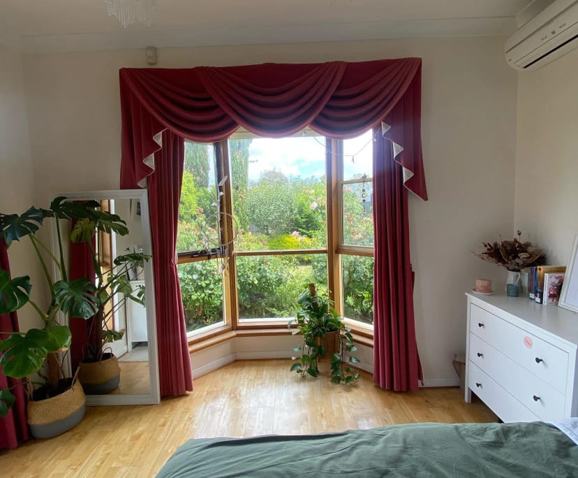 2 Rooms for Rent in Melrose Park, Adelaide 18021...