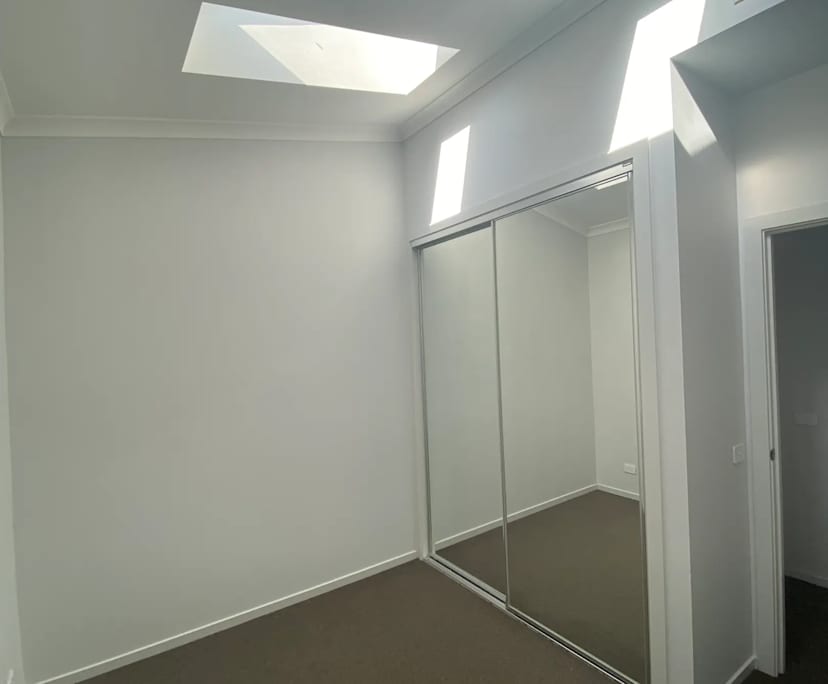 Unfurnished room in a share house