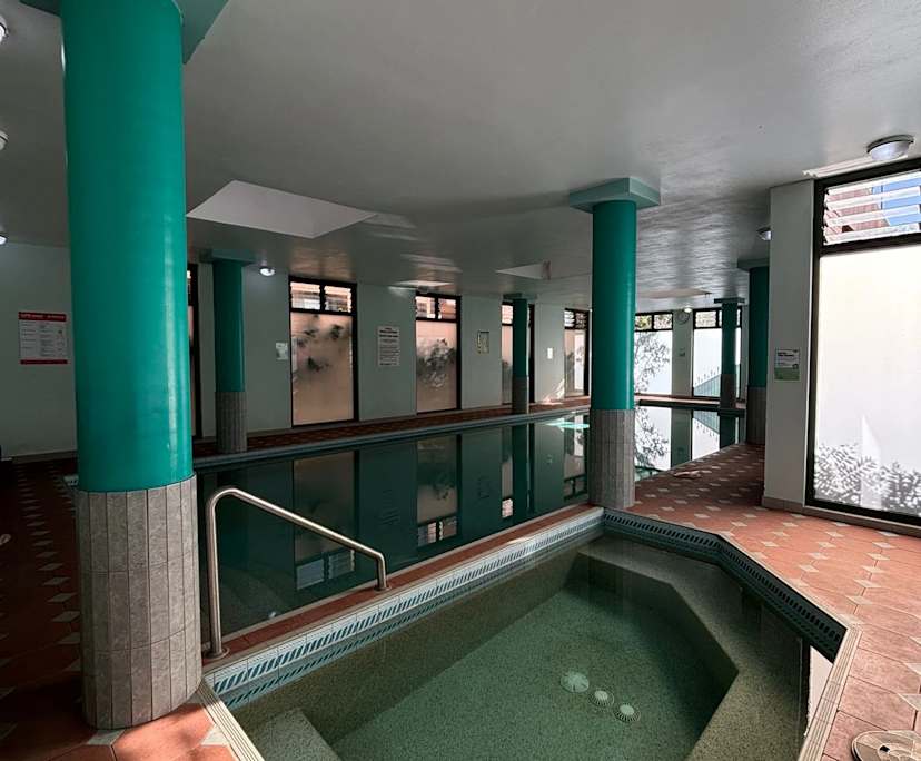 Furnished room with own bathroom