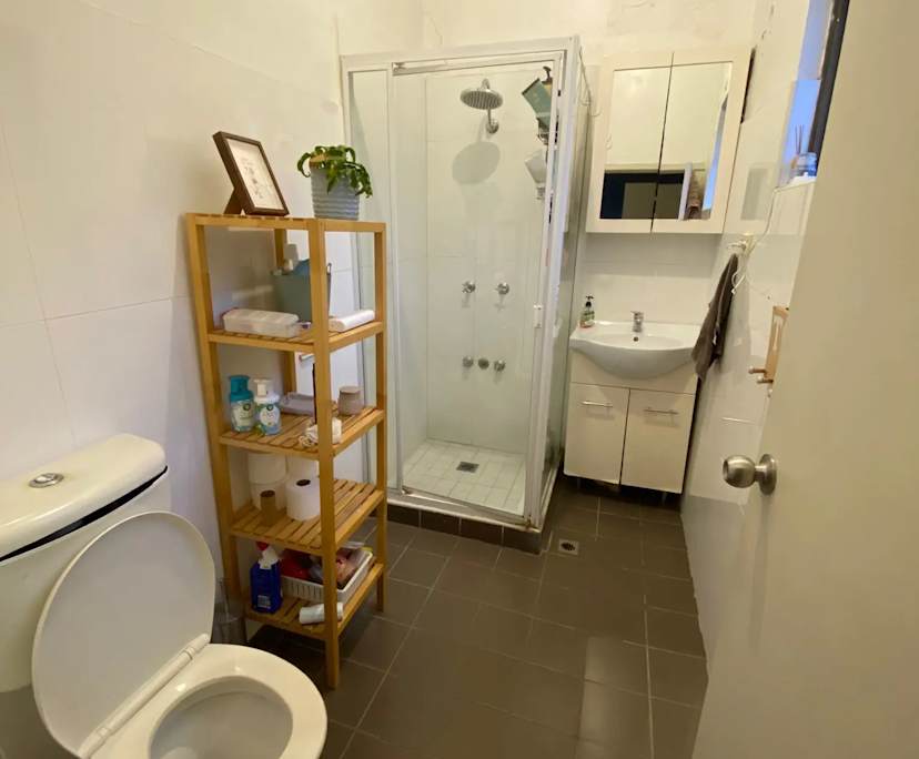 Furnished room in a share house