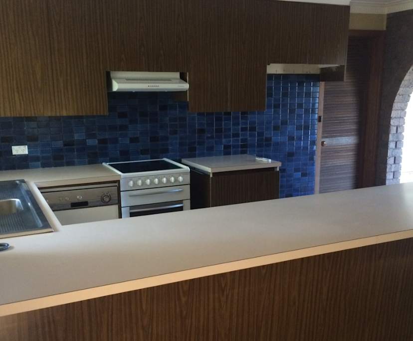 Unfurnished room in a share house