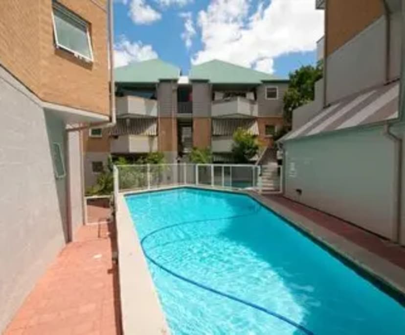 $340, Flatshare, 3 bathrooms, Kangaroo Point QLD 4169