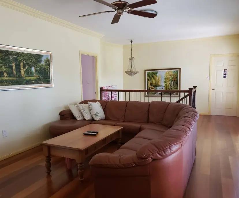 $290, Share-house, 5 bathrooms, Robertson QLD 4109