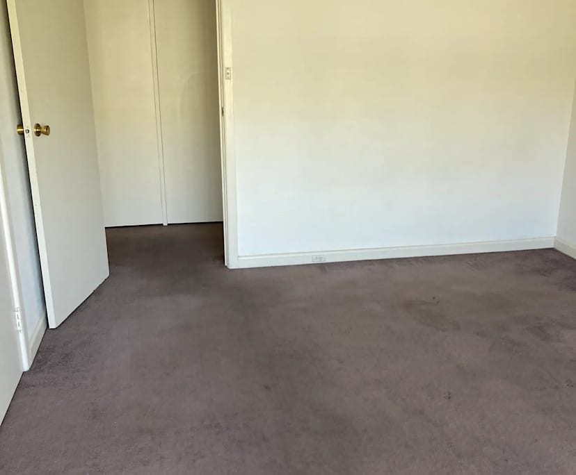 $375, Flatshare, 3 bathrooms, Caulfield North VIC 3161
