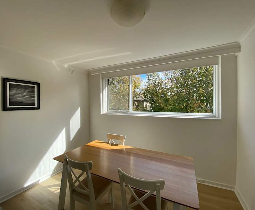 Unfurnished room in a flatshare