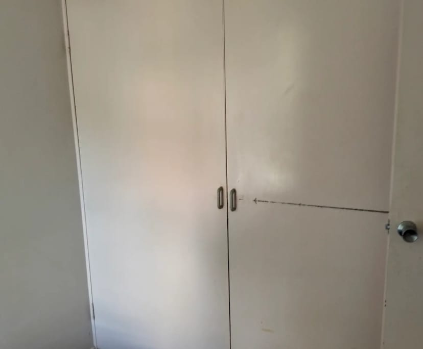 Unfurnished room in a flatshare