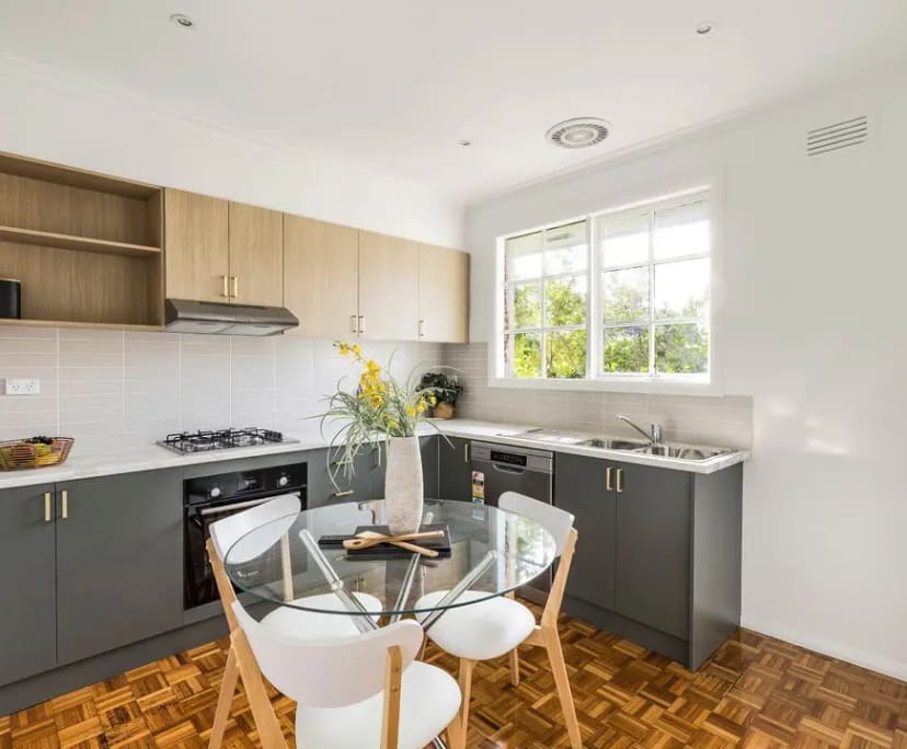 Whole property with 2 rooms for rent