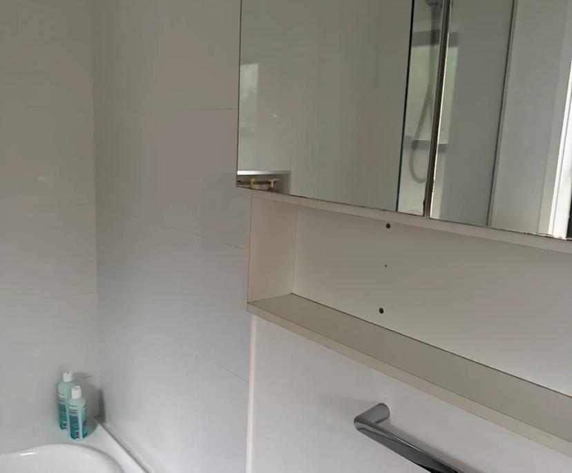 $320, Share-house, 3 bathrooms, Mount Saint Thomas NSW 2500