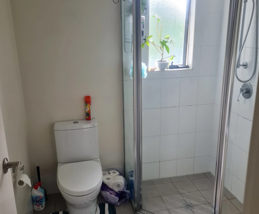 $225, Flatshare, 2 bathrooms, Newmarket QLD 4051