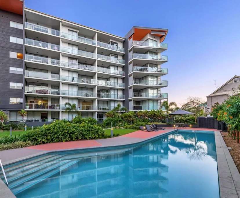 Unfurnished room with ensuite in a flatshare