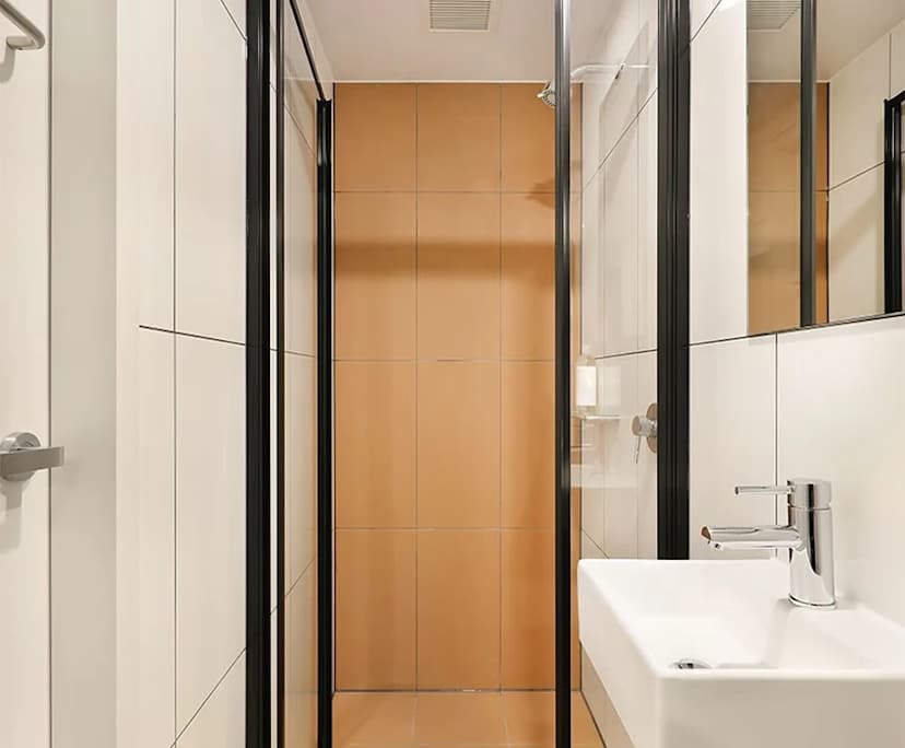 Furnished room studio flat for rent