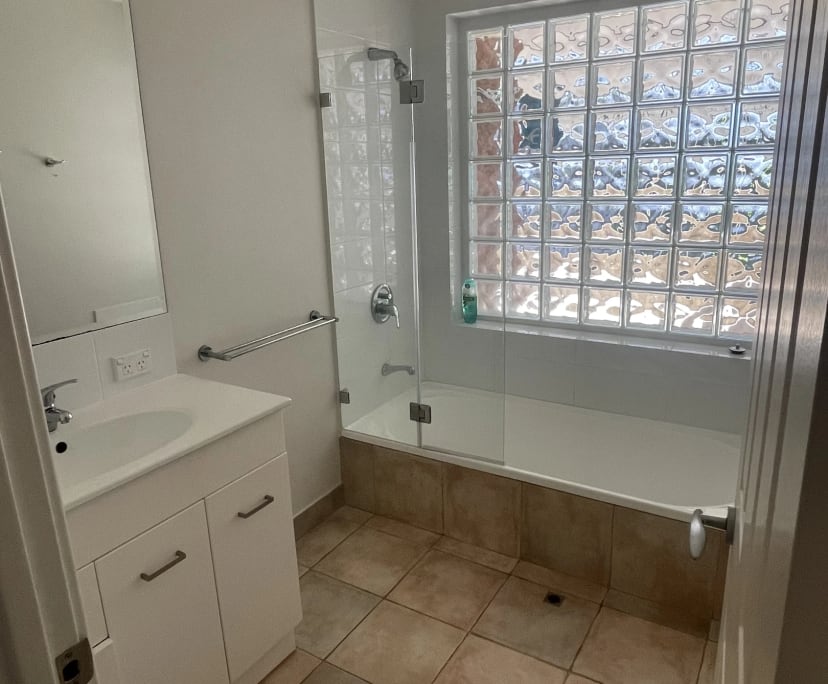 Room for Rent in North Lake, Perth 350, Furnished...