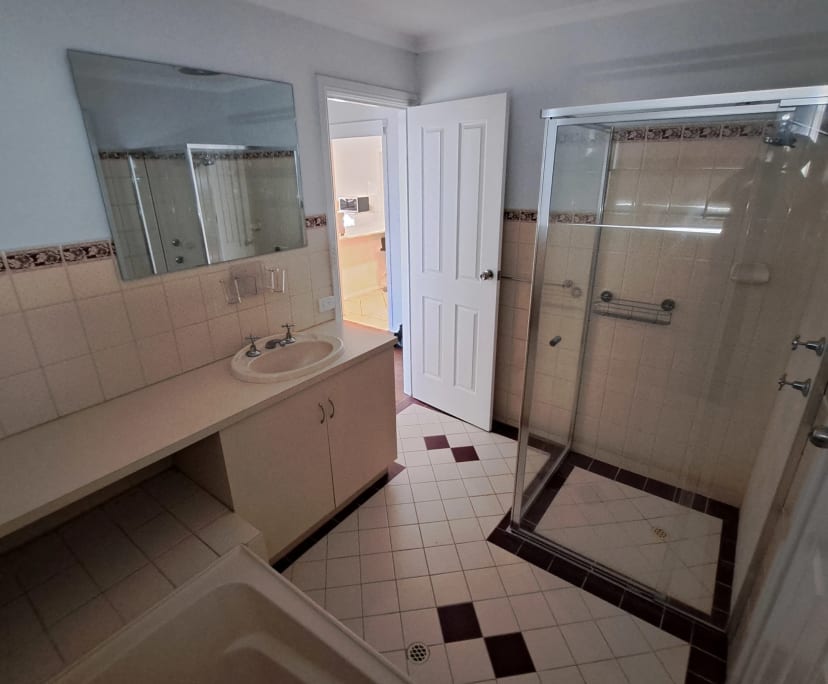 $260, Share-house, 3 bathrooms, Findon SA 5023