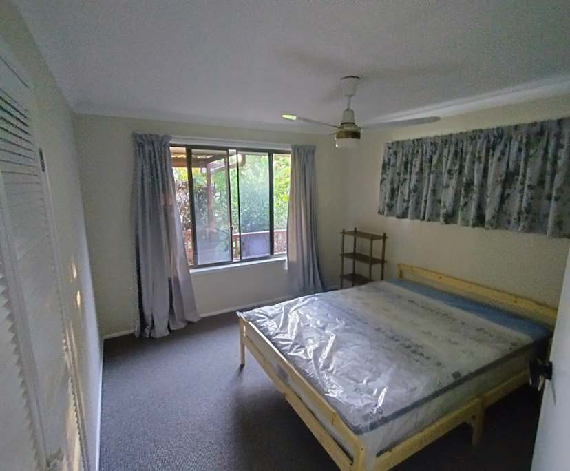 $310, Share-house, 3 bathrooms, Moffat Beach QLD 4551