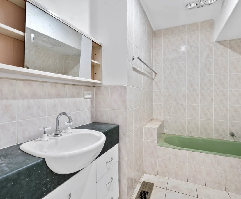 $260, Share-house, 4 bathrooms, Box Hill VIC 3128