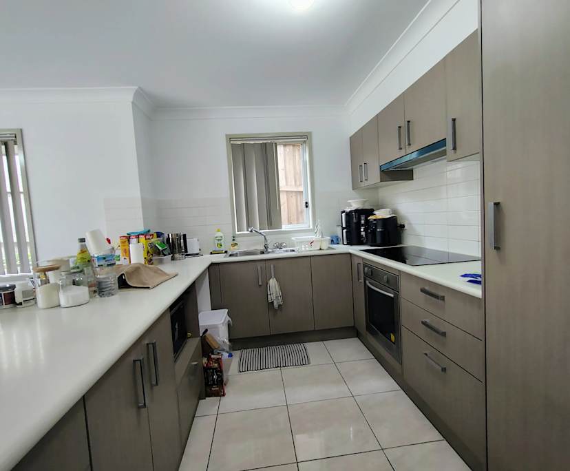 $300, Share-house, 2 bathrooms, Campbelltown NSW 2560